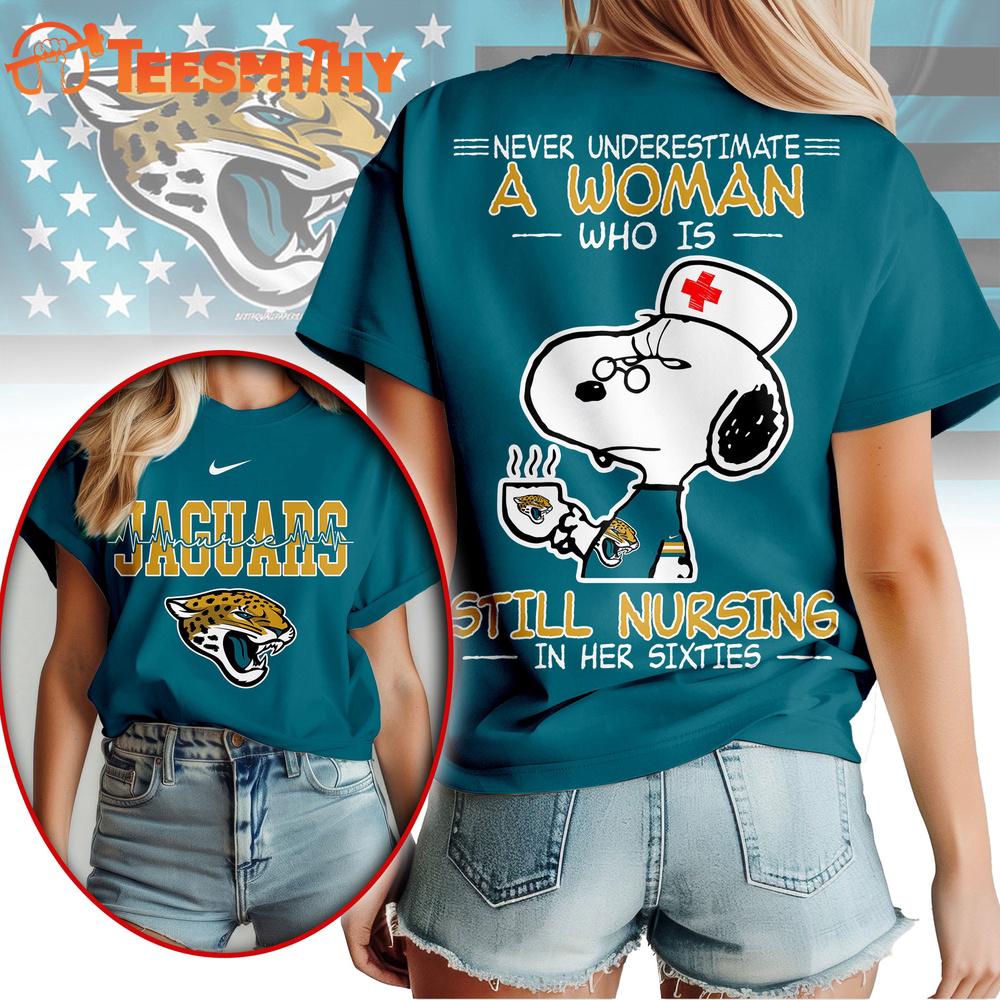 Jacksonville Jaguars NFL Snoopy Never Underestimate A Nurse Unisex T Shirt