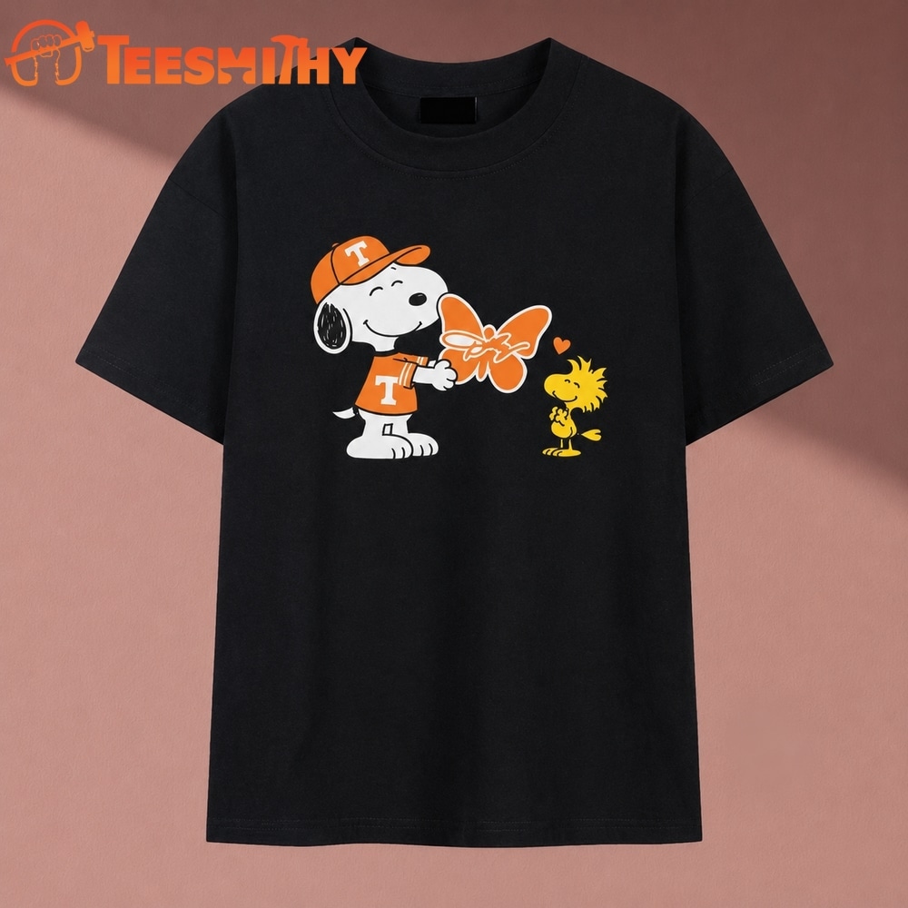 Snoopy And Woodstock Tennessee Volunteers Orange Heart Graphic T Shirt