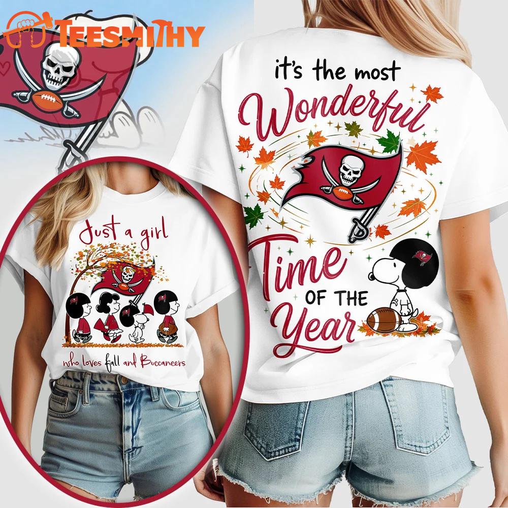 Tampa Bay Buccaneers NFL Snoopy Fall Wonderful Time of the Year 3D Shirt