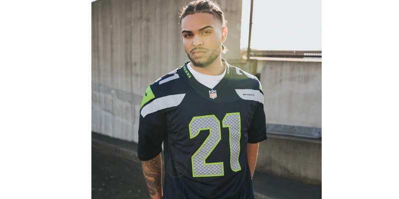 Top NFL Apparel Trends for Game Day 2025 Top NFL Apparel Trends for Game Day 2025