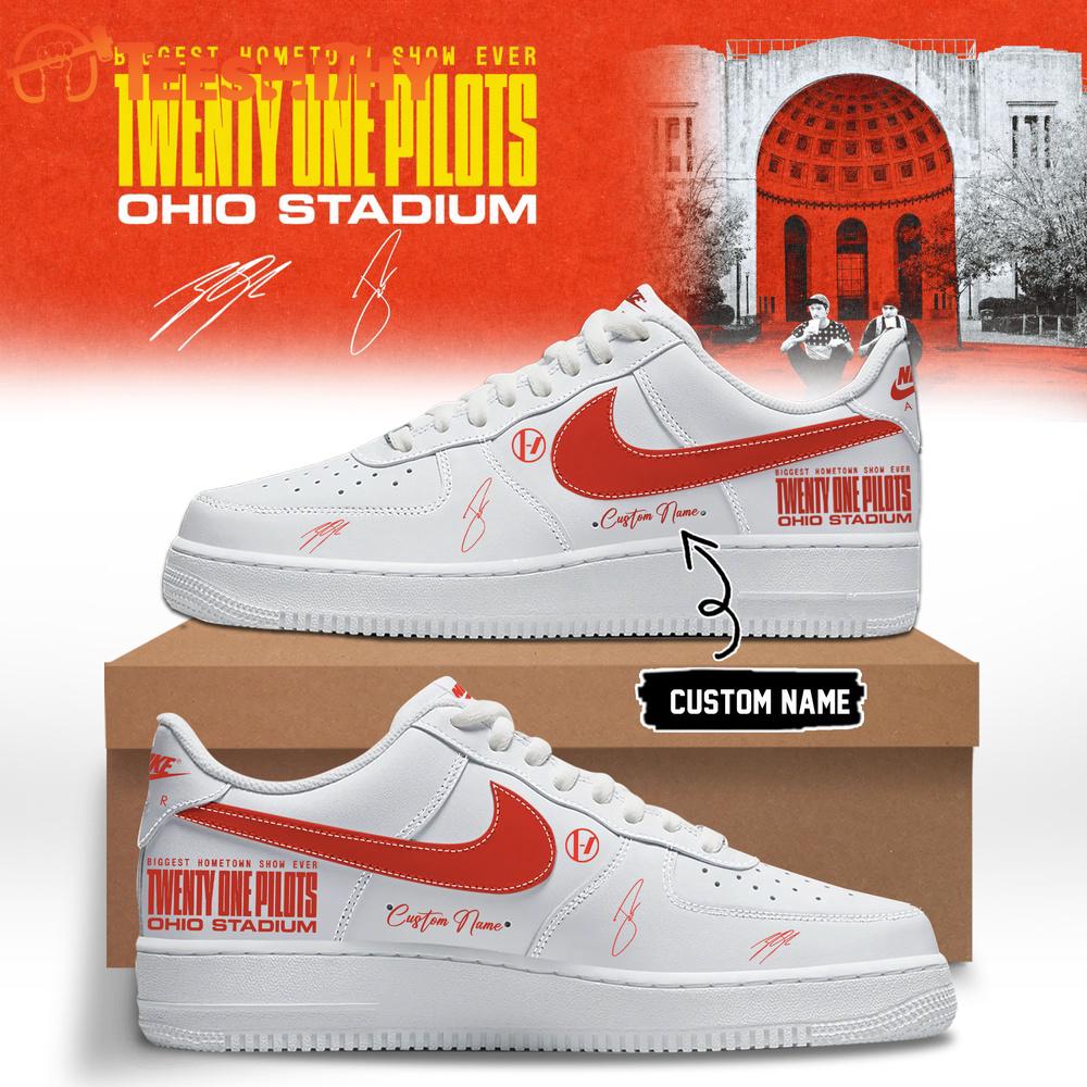 Twenty One Pilots 2026 Shows Signature White Air Force 1 Shoes