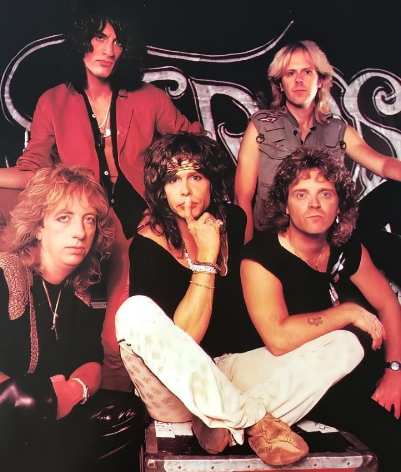 What to Wear to Aerosmith Concert: Rock Your Style with Confidence What to Wear to Aerosmith Concert: Rock Your Style with Confidence